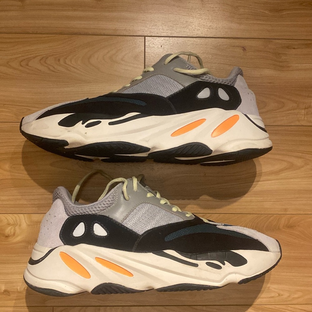 Yeezy 700 waverunner - Used - Size 12